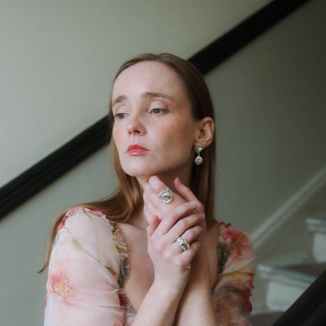 LYNGSTRANDA // Ring in Knotenoptik