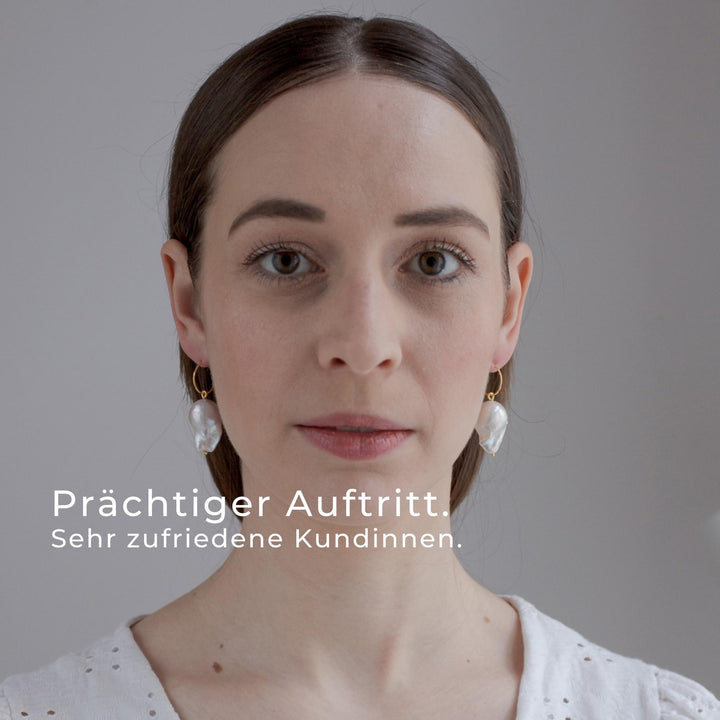 CAPRAIA // Creolen mit großen Barockperlen