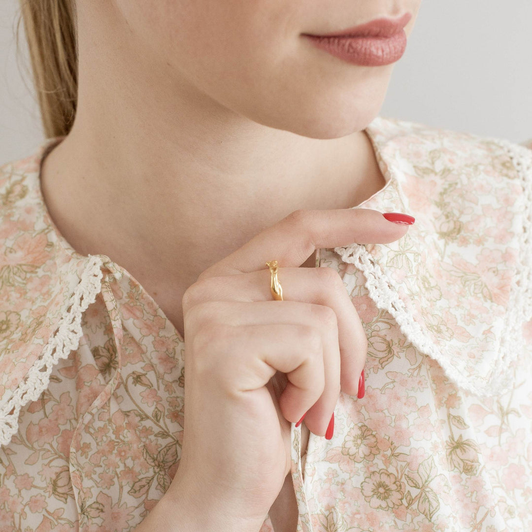 FEVIK // Ring mit organischem Twist