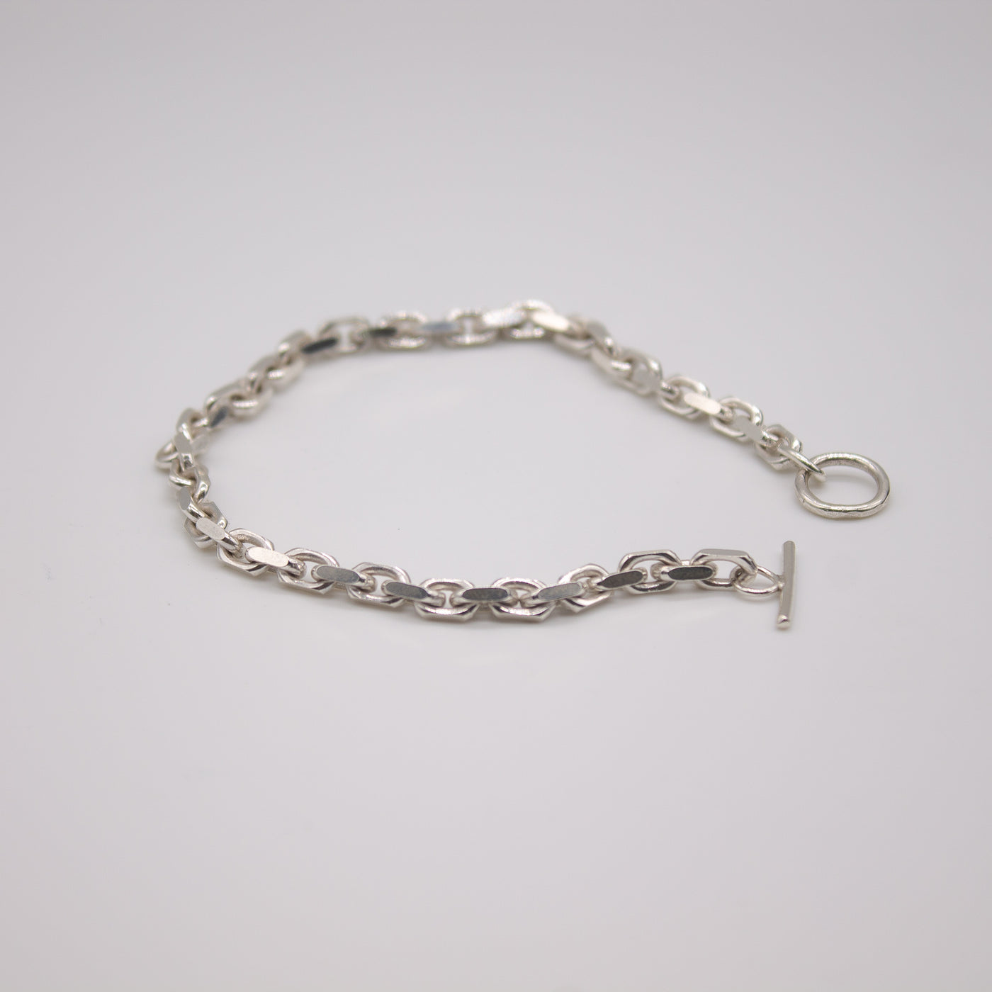 VIKJA // Armband aus Sterlingsilber mit groben Gliedern