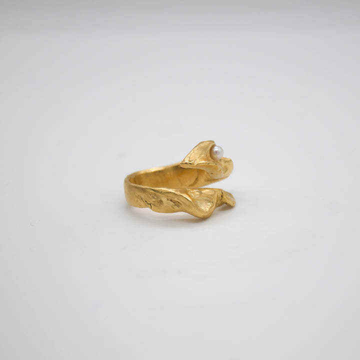 ELVDAL // Ring mit kleiner Süßwasserperle