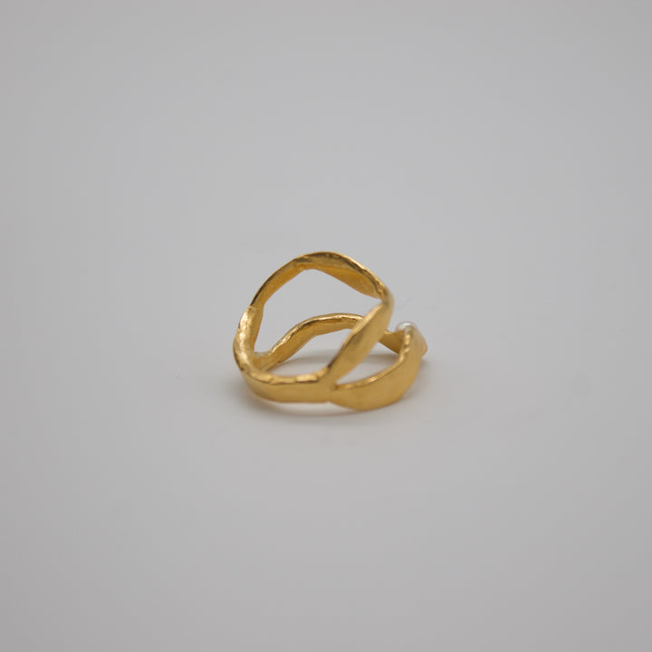 FRYA // Doppelring mit zarter Perle