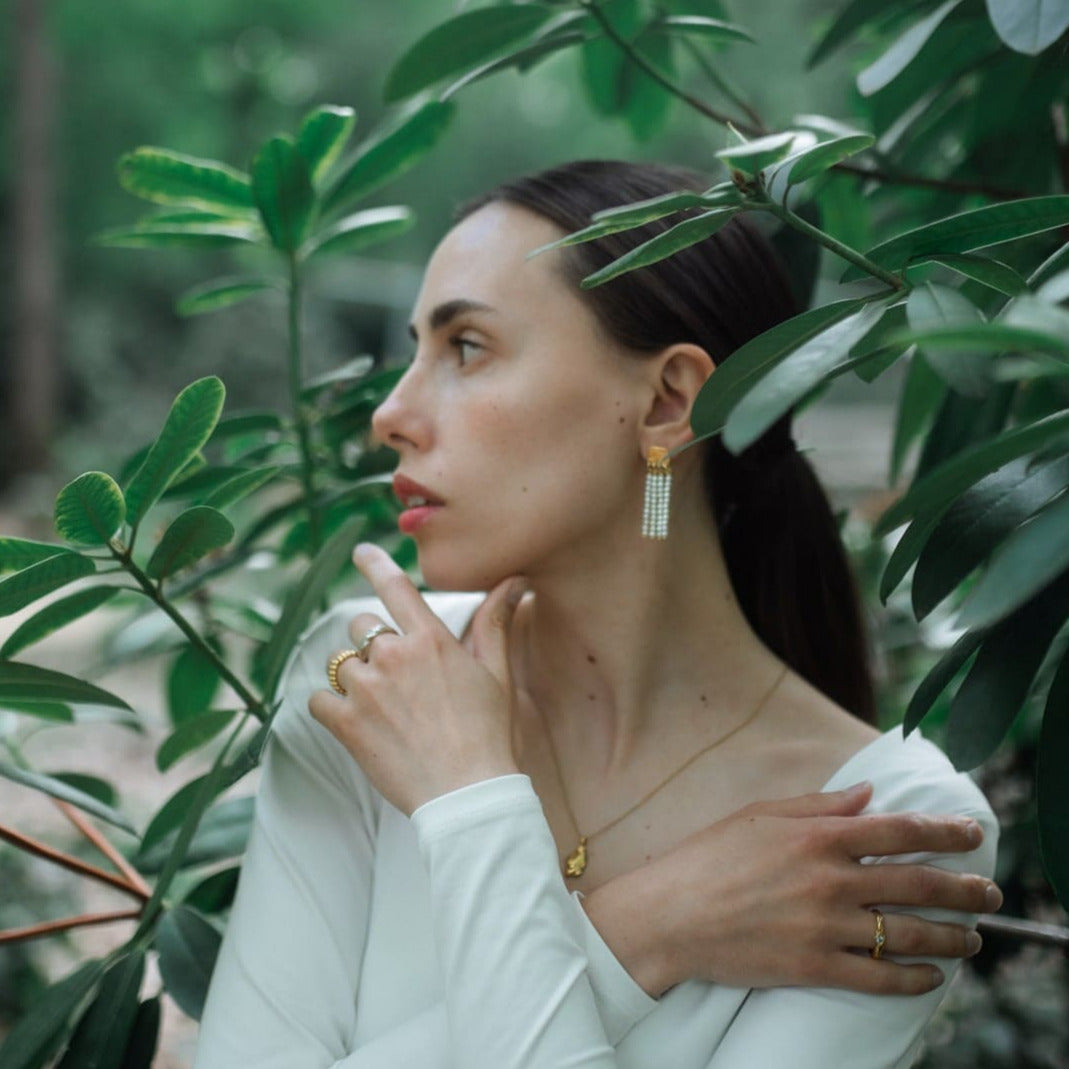 ELVEN // Gold-plated necklace with delicate pendant