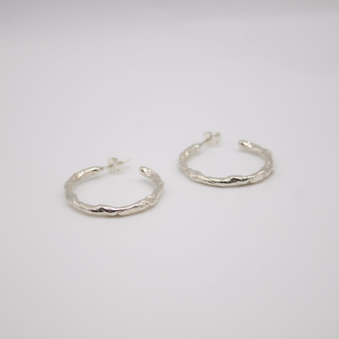 FEVIK // Large hoop earrings gold-plated