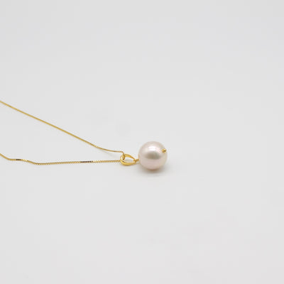 FILICUDI // Necklace in silver with a baroque pearl