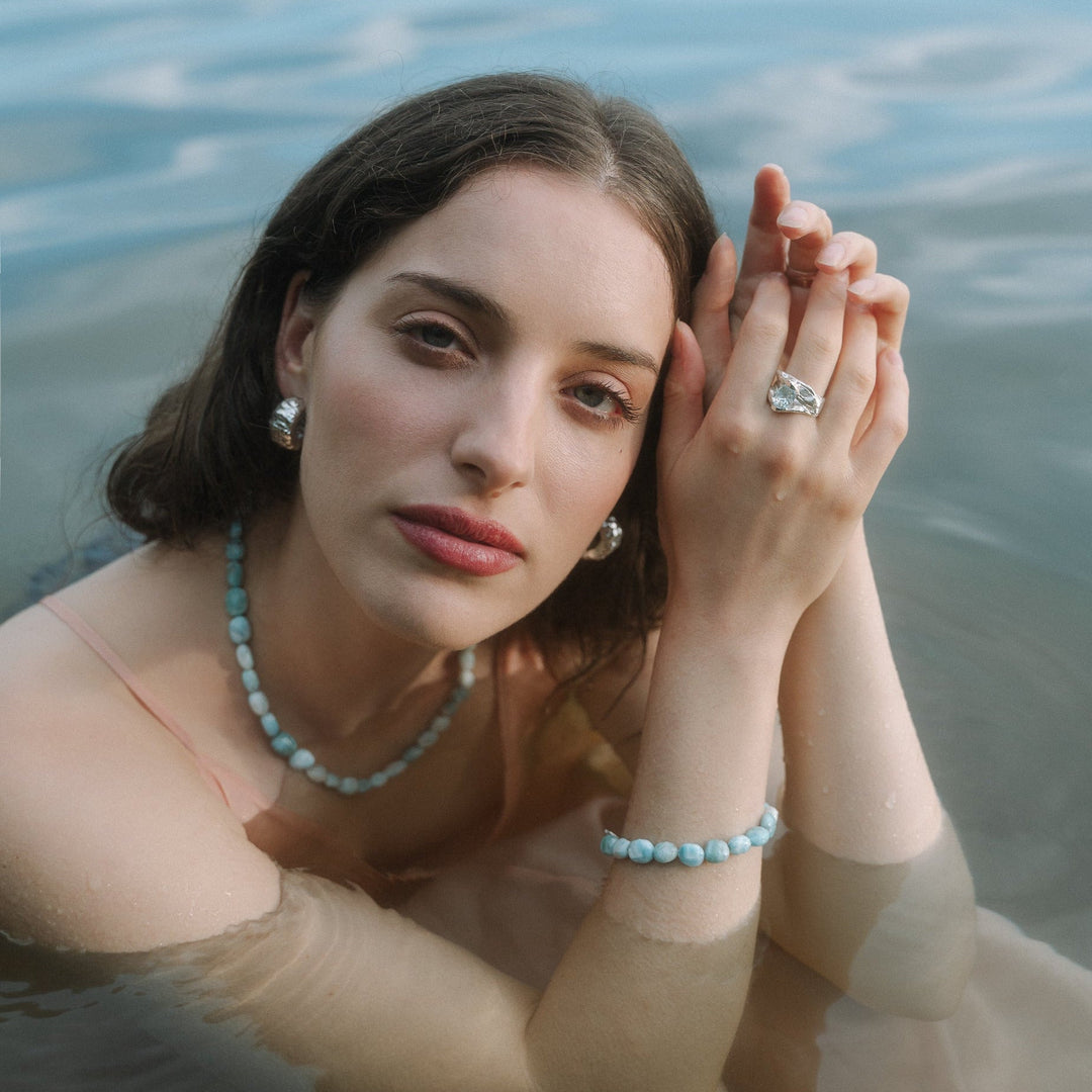 HAVLYS // Statement-Halskette aus Larimar-Edelsteinen