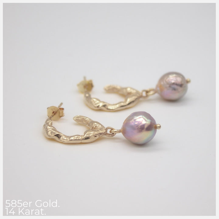 Bridal jewelry MILBAKKEN 585 GOLD (14k) // Hoop earrings with Akoya pearl
