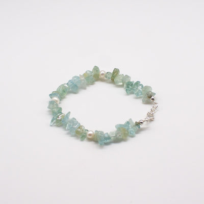 HIMMELBLÅ // Armband mit Aquamarinen und Süßwasserperlen
