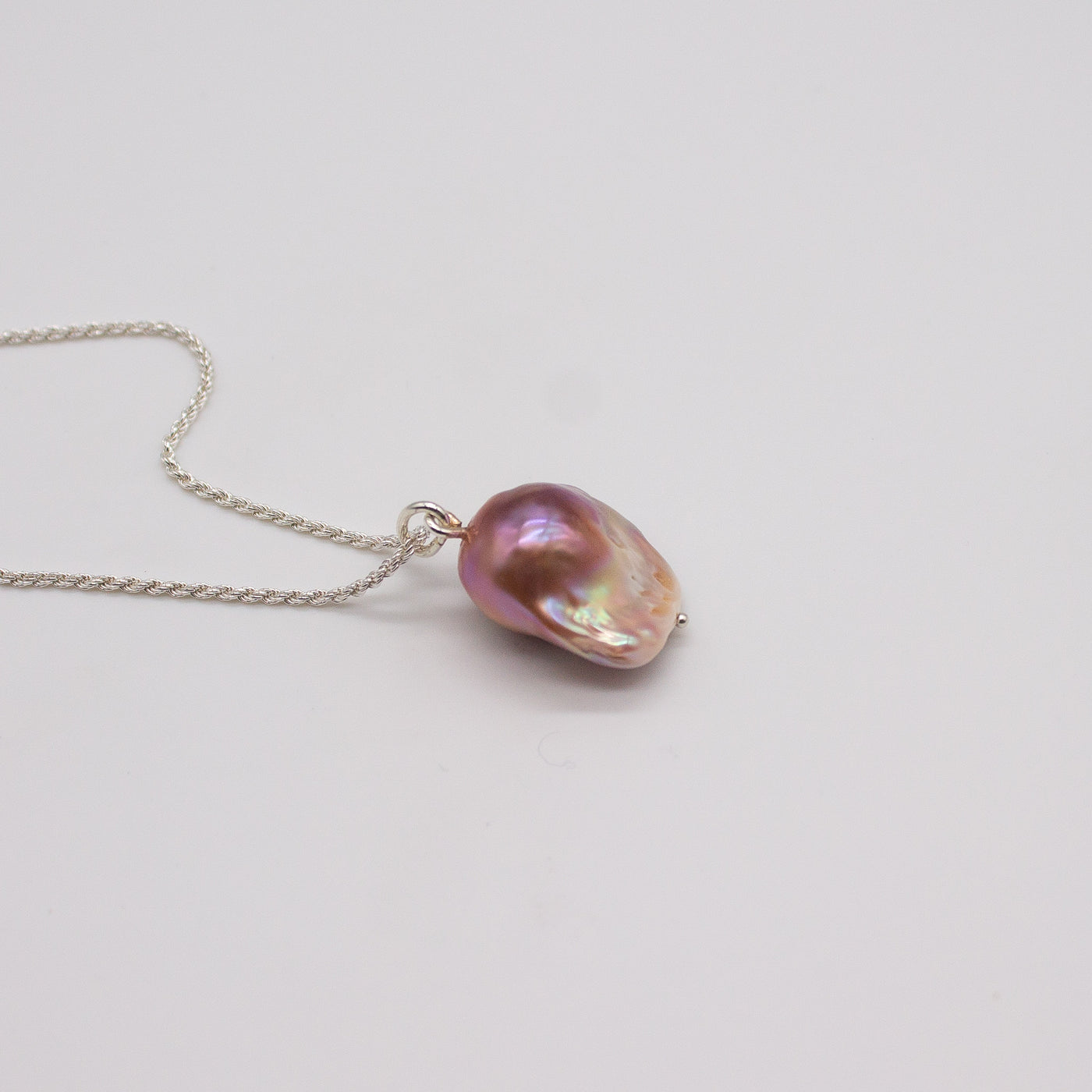 LIMFJORD Lavender // Sterling silver necklace with baroque pearl