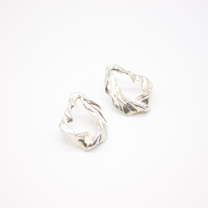 LINDEVIK // Ohrstecker mit Twist