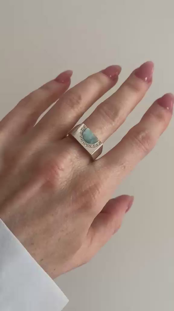 HAVLYS // Ring mit Larimarstein & 11 feinen Topas
