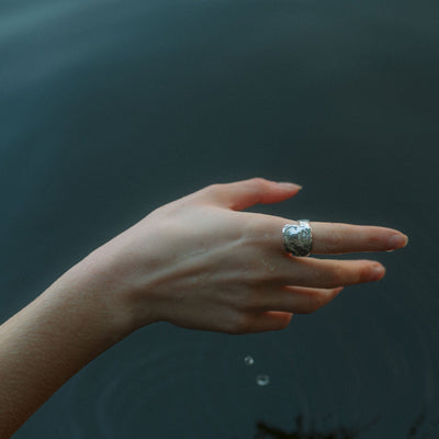 LILLESAND // Statement-Ring aus Silber