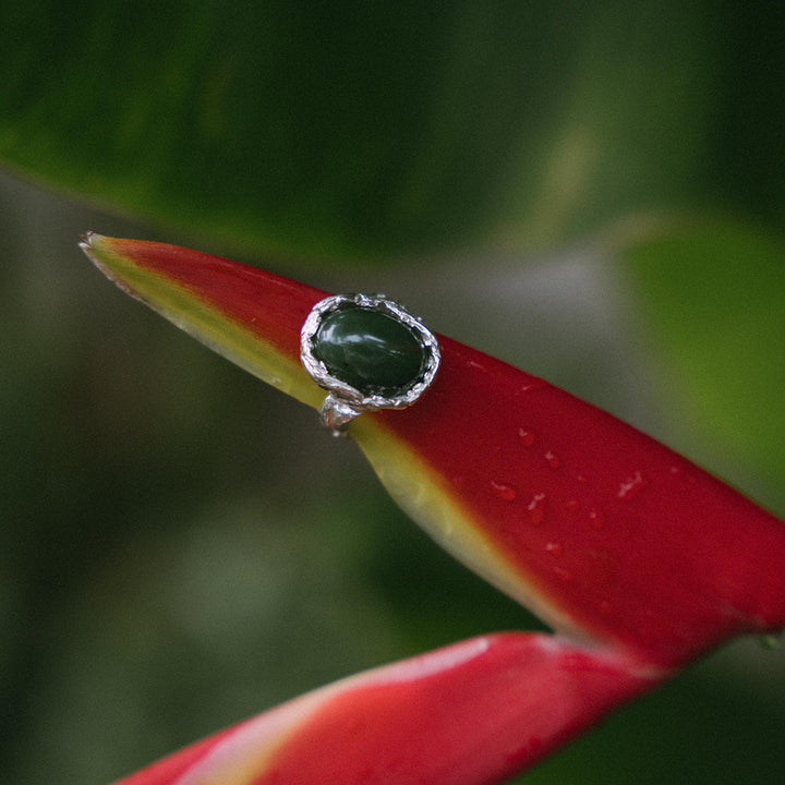 NYMÅNE // Ring mit Jadestein