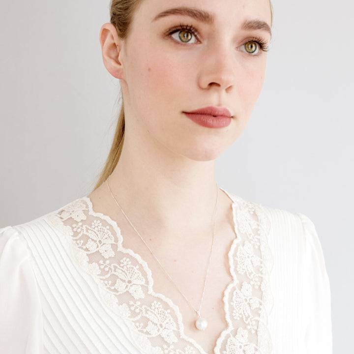FILICUDI // Necklace in silver with a baroque pearl