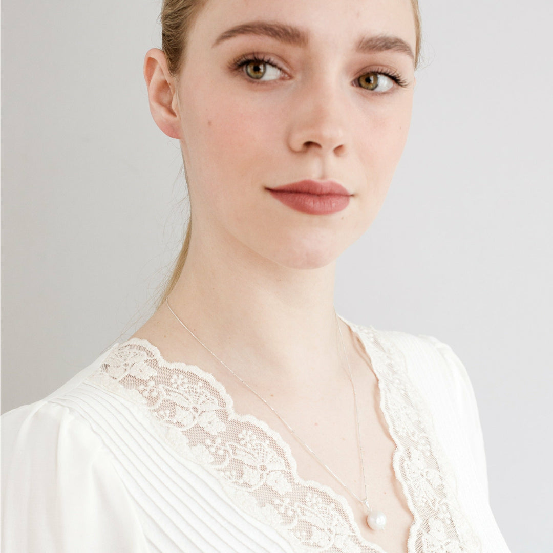 FILICUDI // Necklace in silver with a baroque pearl