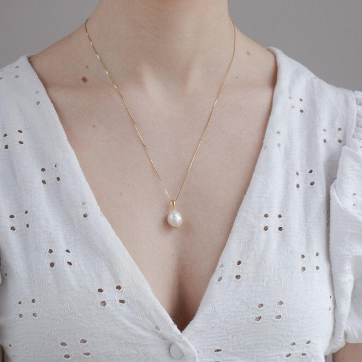 Jewelry set // SORVIKA earrings x FILICUDI necklace gold plated