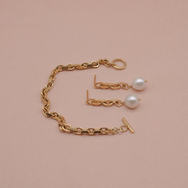 Jewelry set // LYSEFJORD earrings x VIKJA bracelet gold plated