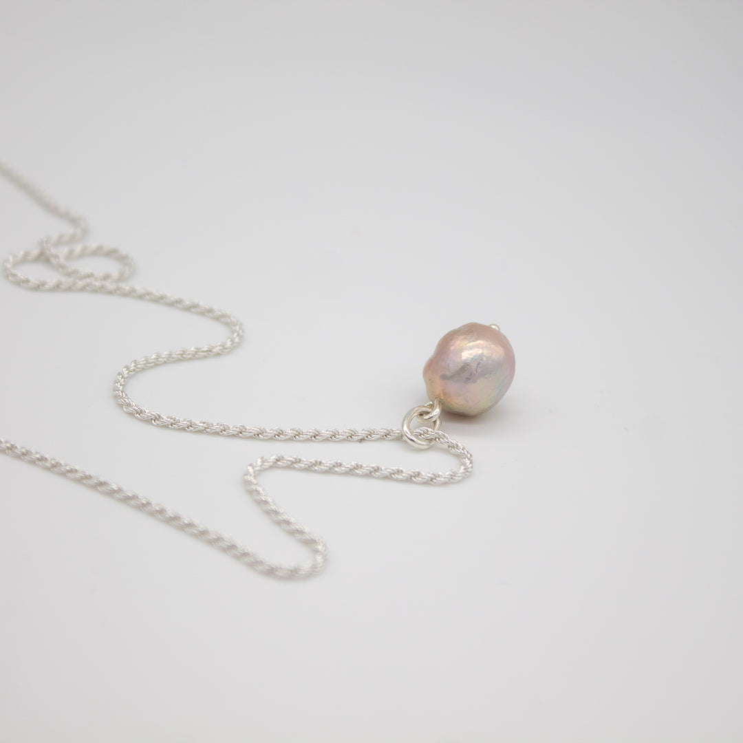 SVELVIK // Halskette aus Sterlingsilber mit Akoya-Perle - CONTESSA BERLIN