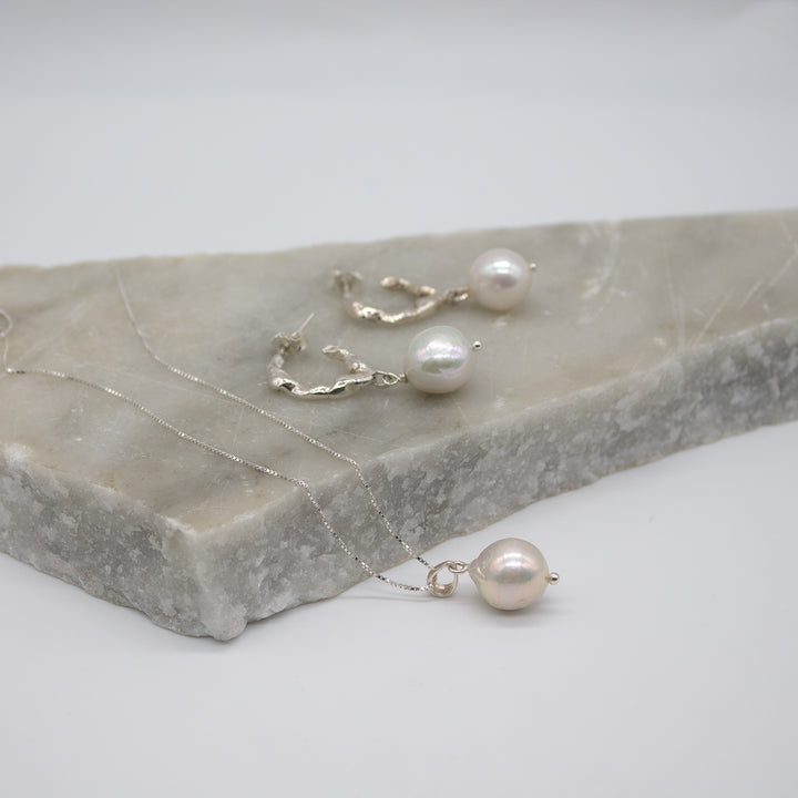 Schmuckset // SORVIKA Ohrringe x FILICUDI Halskette in Silber