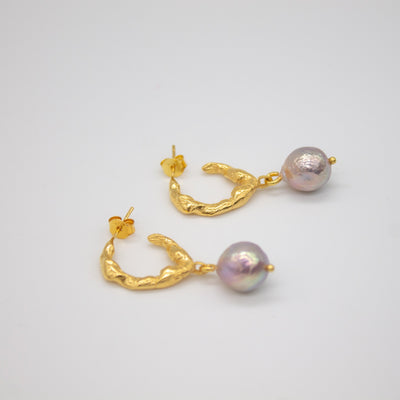 MILBAKKEN // Hoop earrings gold-plated with Akoya pearl